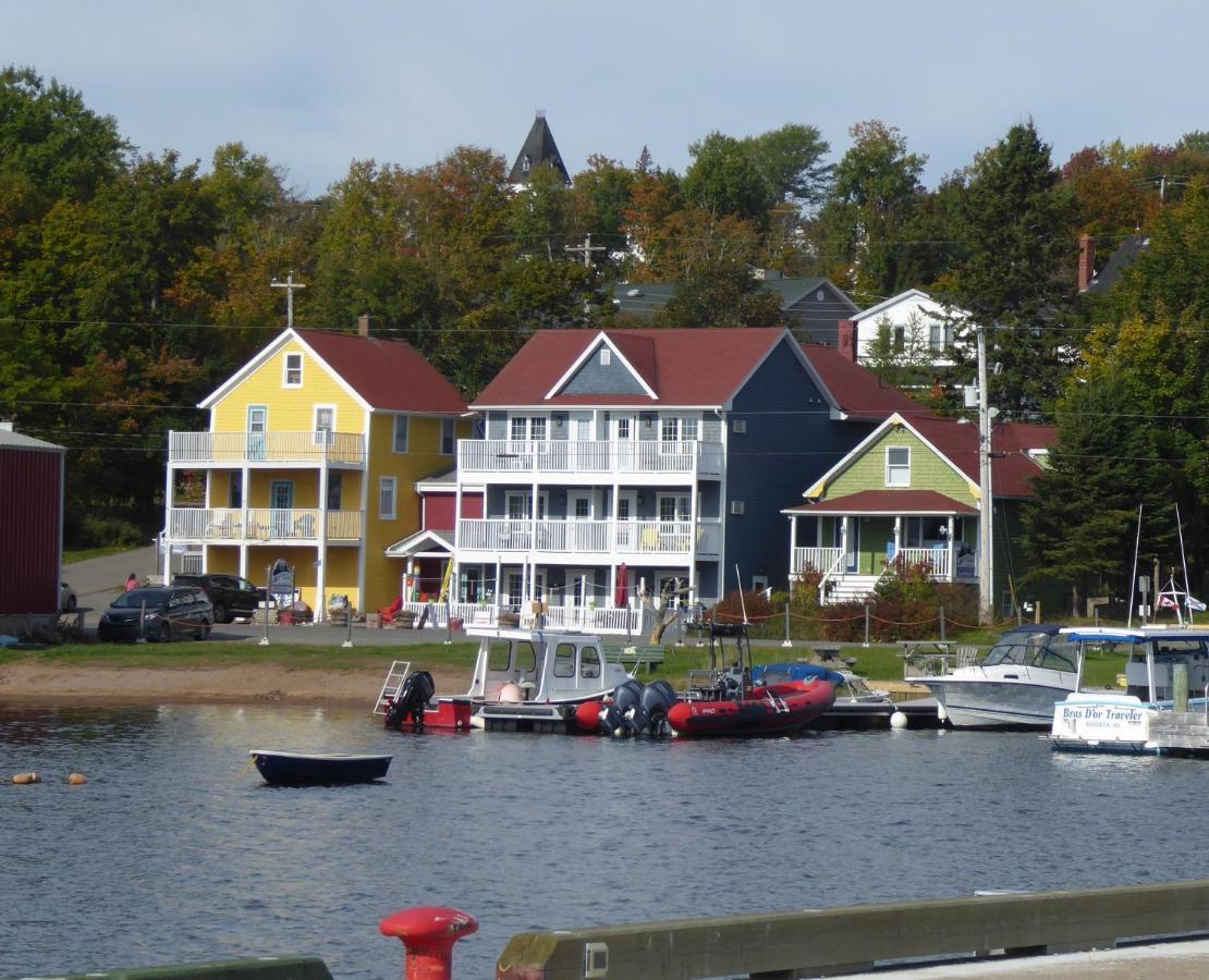 The Water'S Edge Inn & Gallery Baddeck Inlet Buitenkant foto